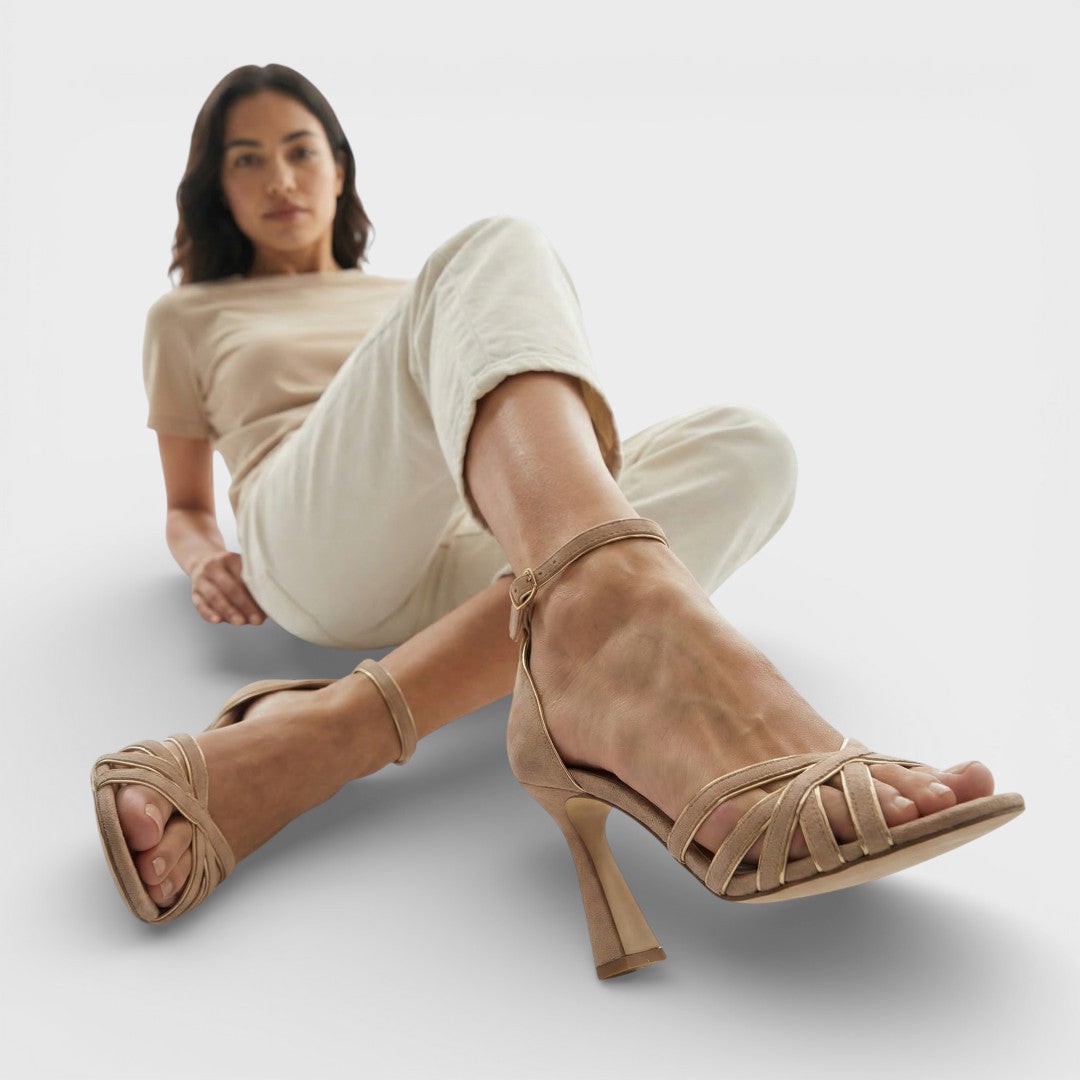 Sandalias Tacón Bajo Patchwork – Estilo y Confort para Mujer
