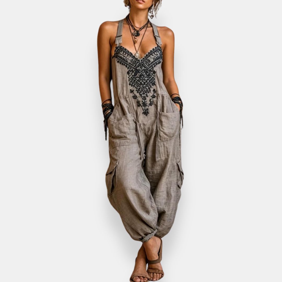 BOHEMIA Mono Boho Bordados Artesanales color Piedra Gris vista frontal — Loopy Wear