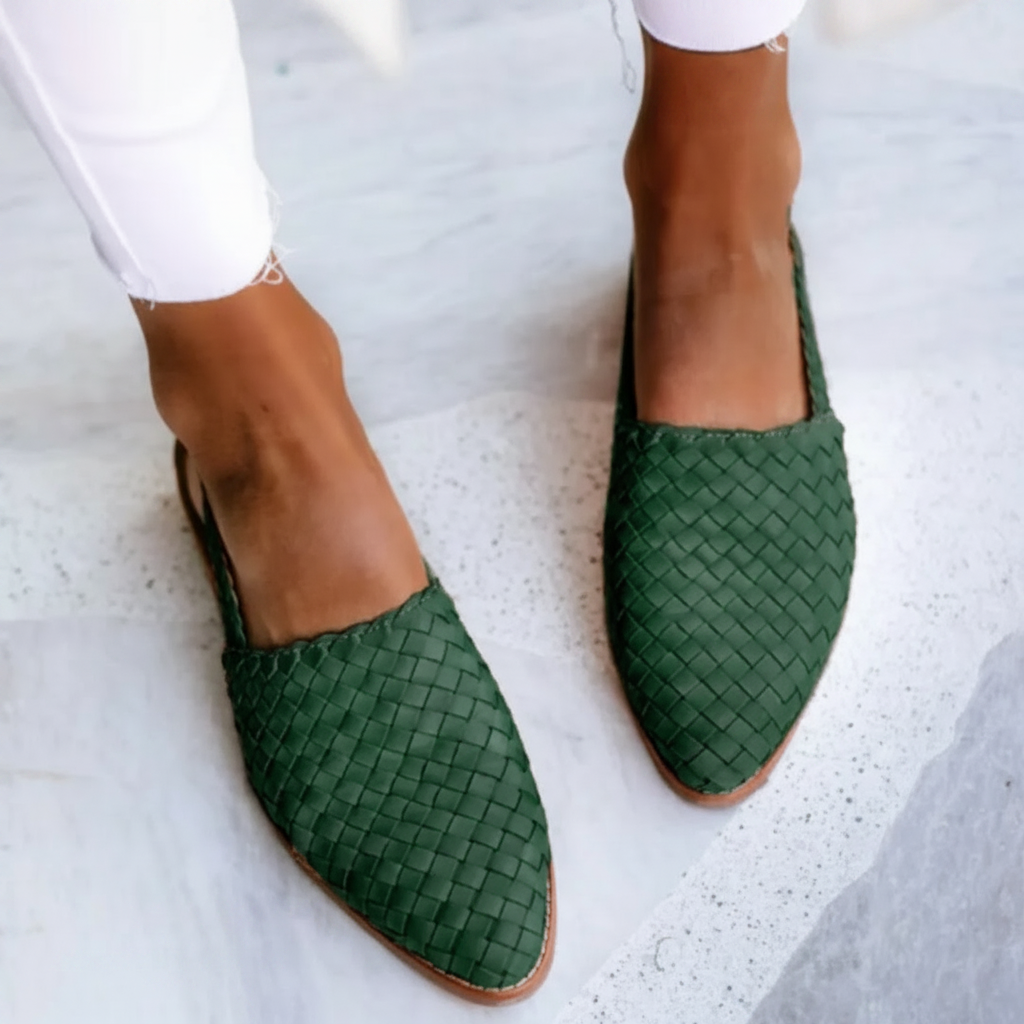 MONICA Zapatos Slip-On color Volcán Rojo — Serena Falco