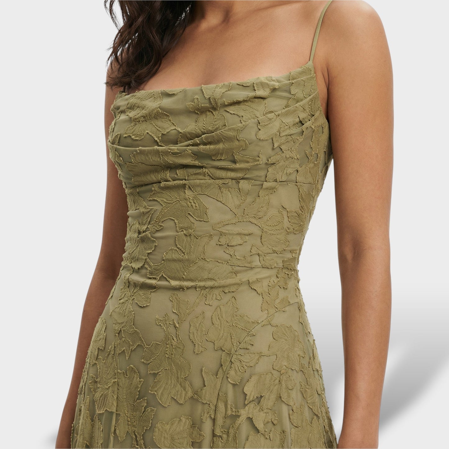 Vestido Floral Espalda Abierta – Largo de Fiesta