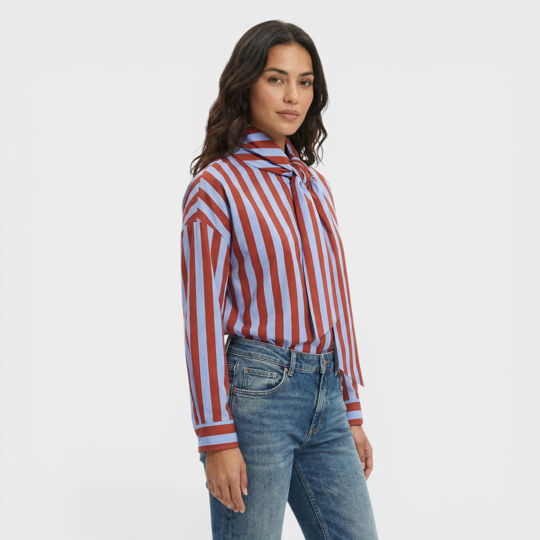 Camisa Rayas Lazo Cuello – Estilo Femenino y Elegante